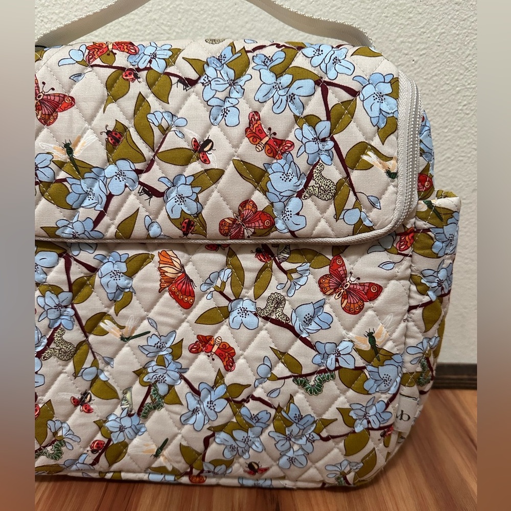 Best Vera Bradley Insulated crossbody Floral Quilted Women's lunch Bag - Picture 2 of 4